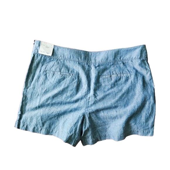 LOFT Riviera 4 Inch Shorts in Chambray - Picture 3 of 8